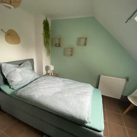 Einzelzimmer Nr. 4 In Kleve Homestay Kleve (Dusseldorf)