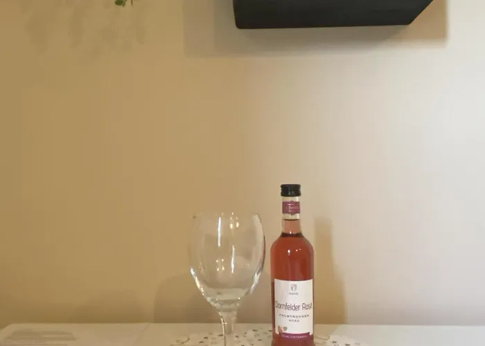 Einzelzimmer Nr. 4 In *